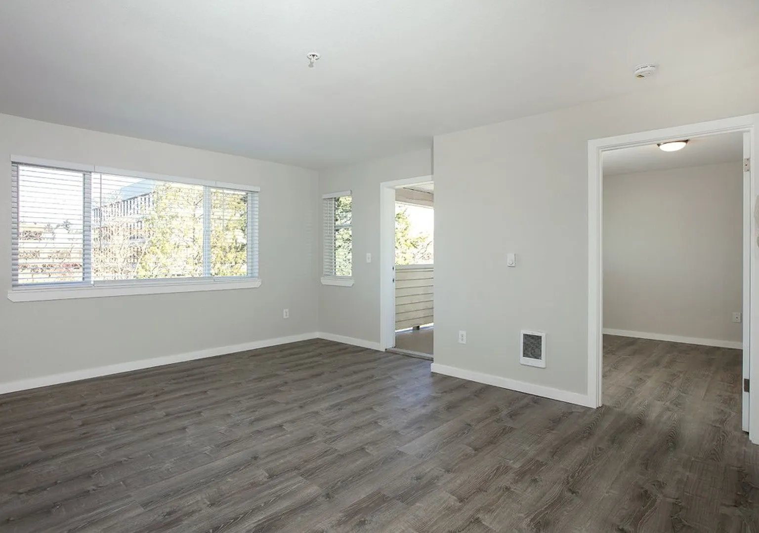 Harrison Heights — Photo 1