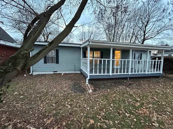 207 N Davis St, Walton, IN 46994