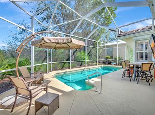 14472 Sterling Oaks Dr, Naples, FL 34110