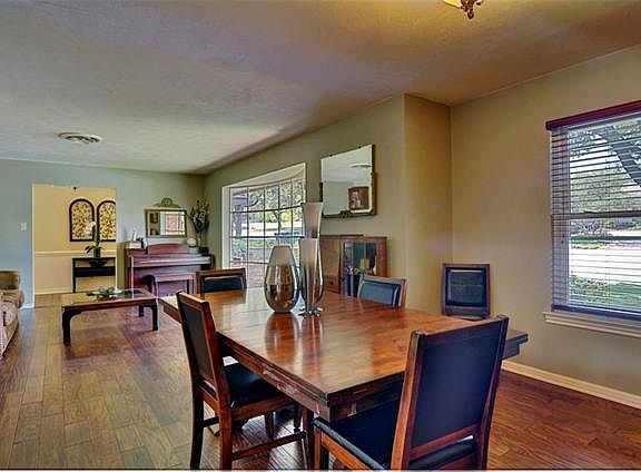5th image of 4115 Sarita Dr
