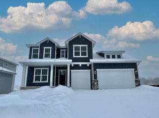 11617 Upland Ln N, Osseo, MN 55369