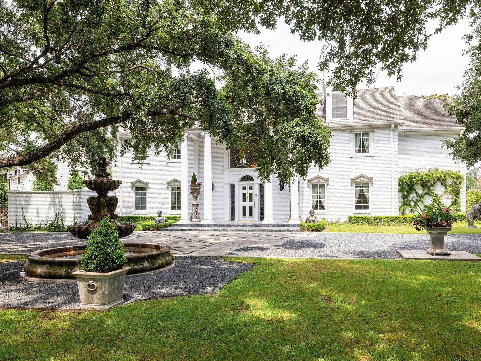 1561 Kirby Dr, Houston, TX 77019 | MLS #79653091 | Zillow