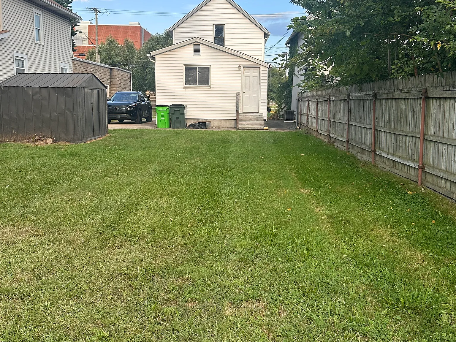 2 bed, 1021 sqft, $1,350 — Photo 3