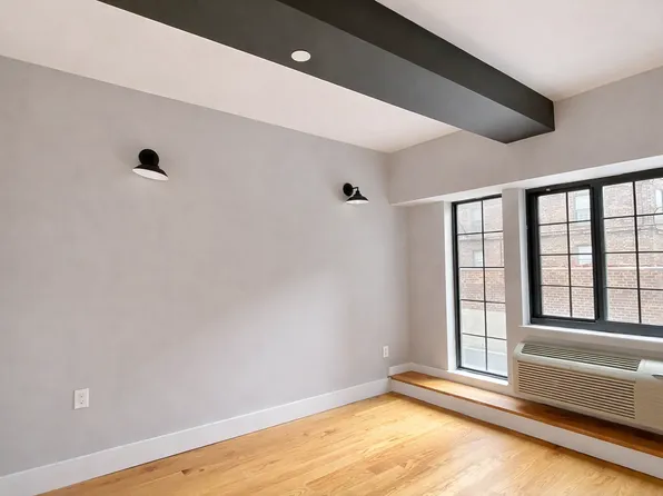 186 Lenox Road image 1 of 9