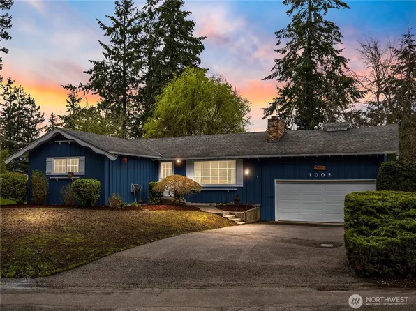 1002 Brentwood Place, Fircrest, WA 98466