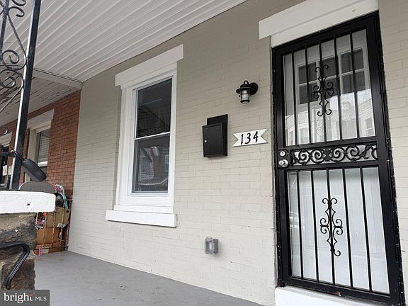 3rd image of 134 N Edgewood St