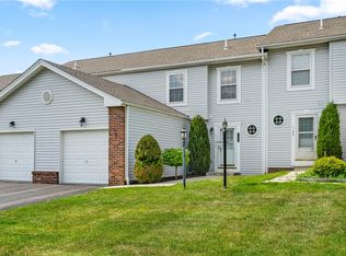 1102 Chelsea Dr, Imperial, PA 15126