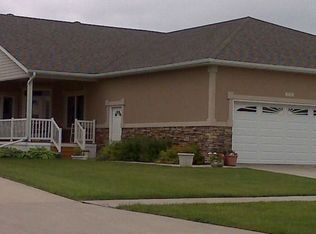 3310 23rd Ave S, Fargo, ND 58103