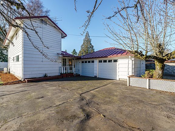 5th image of 409 SE 101st Ave
