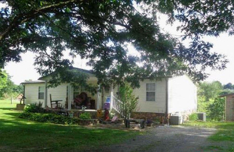 2nd image of 1345 Ridgeview Dr
