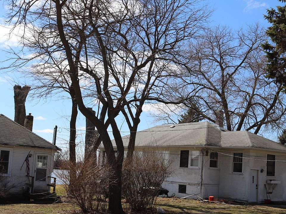 1st image of 41725 N Lotus Ave