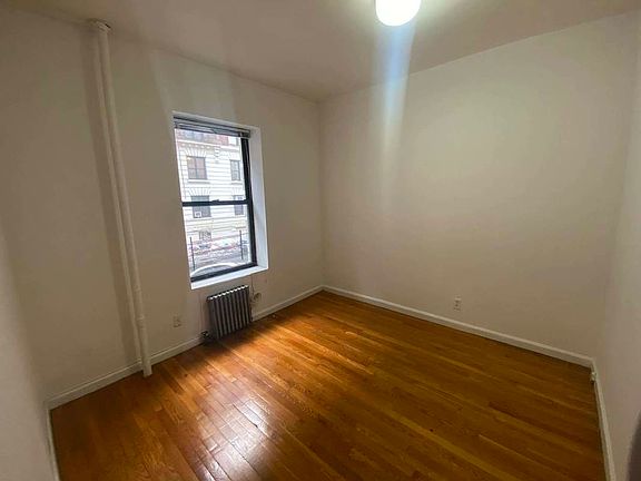 3rd image of 311 W 95th St #B