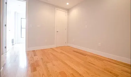 Rented by Green Line Realty