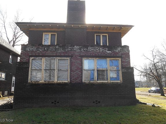 12th image of 1683 Juanita Ave