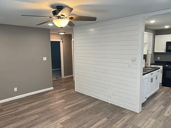 Living room to bedrooms/bathroom