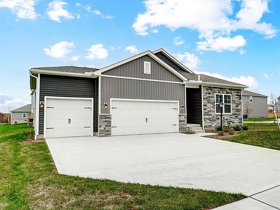 2nd image of 598 Penwell Dr