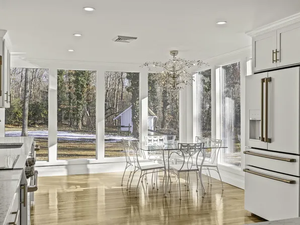 44 Deer Hollow Road, Marstons Mills, MA 02648