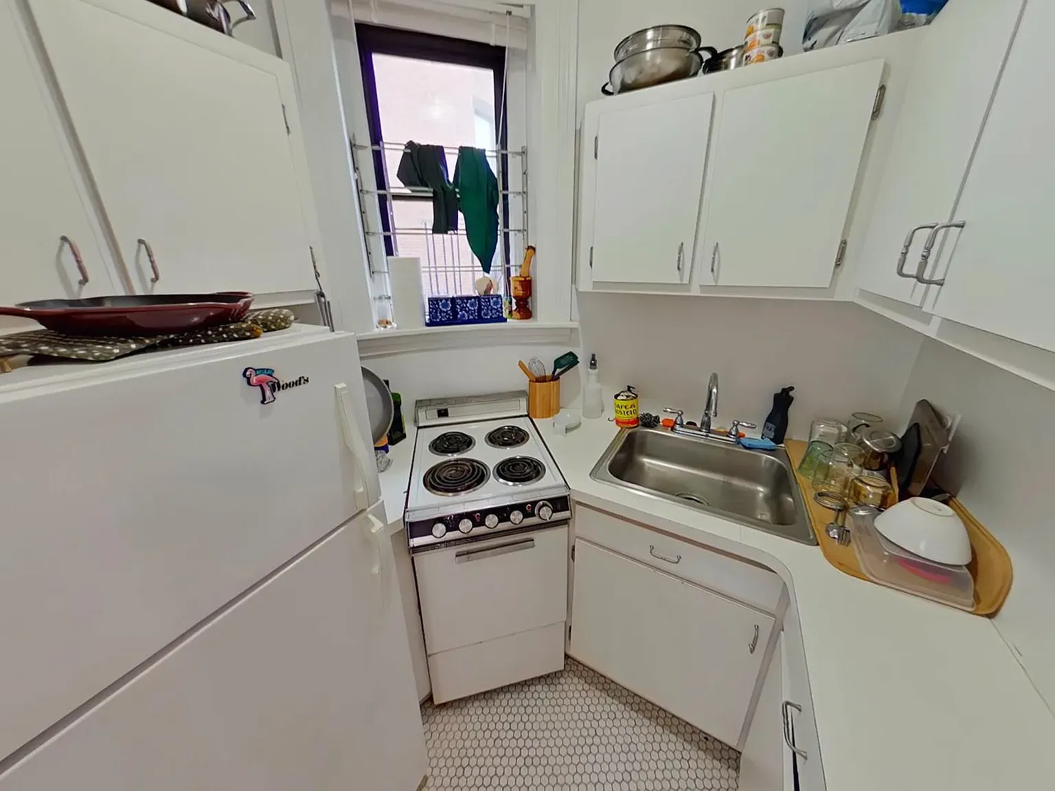 Studio, 9999 sqft, $2,450 — Photo 2