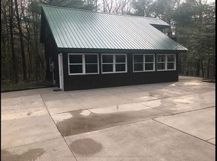 5962 McKinley Rd, Holton, MI 49425