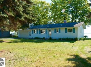 13680 Bluff Rd, Traverse City, MI 49686