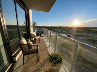 2 David Eyer Rd #625, Richmond Hill, ON L4S0N6