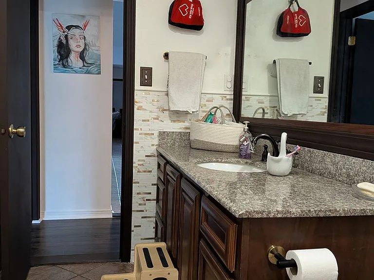 5275 Powrie Dr — Photo 31