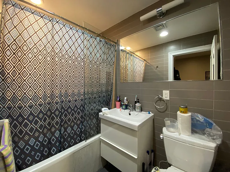 315 Whitney Ave — Photo 33