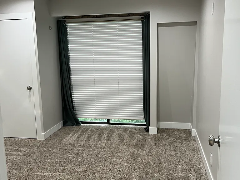 438 N Center St #404 — Photo 12