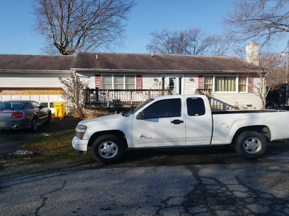 4900 Thomas Dr, Shady Side, MD 20764