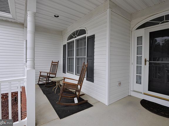 2nd image of 10102 Mulligan Ct
