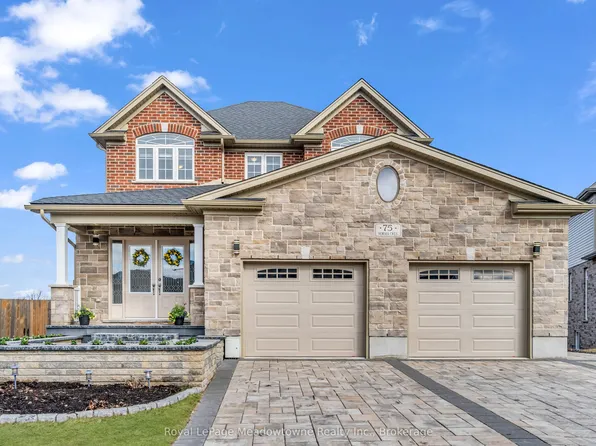 75 Norma Cres, Guelph, ON N1E 0K6