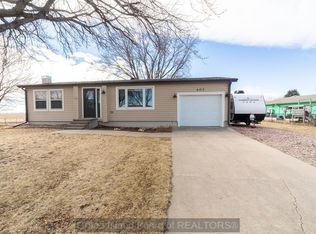 403 Pheasant Dr, Aurora, NE 68818