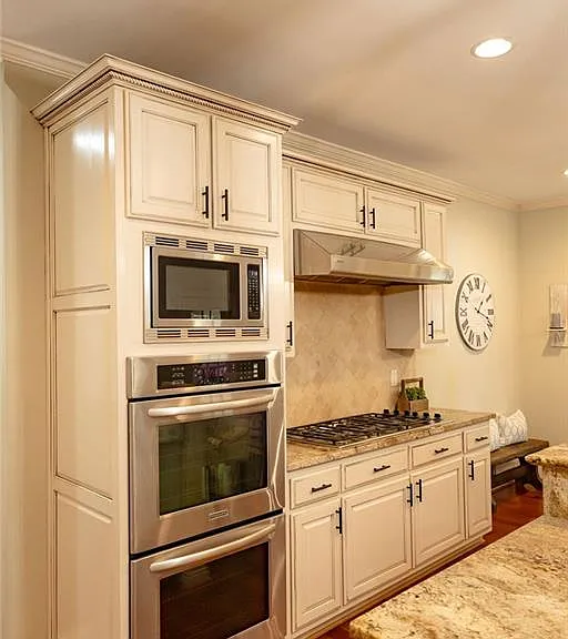 1405 Edenham Ln — Photo 46