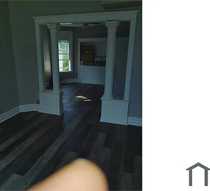 3 bed, $1,900 — Photo 4