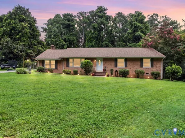 12311 Parker Ln, Chester, VA 23831