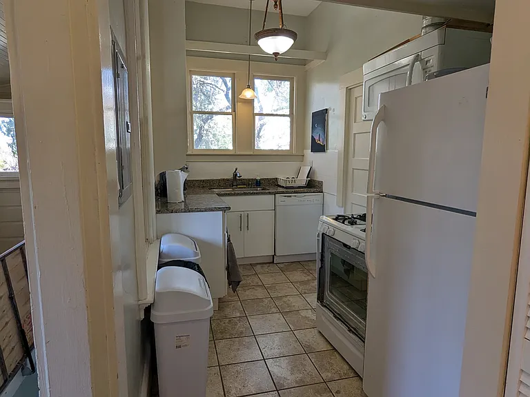 2517 Fulton St — Photo 22