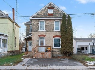 38 Winnifred St N, Smiths Falls, ON K7A 2N5