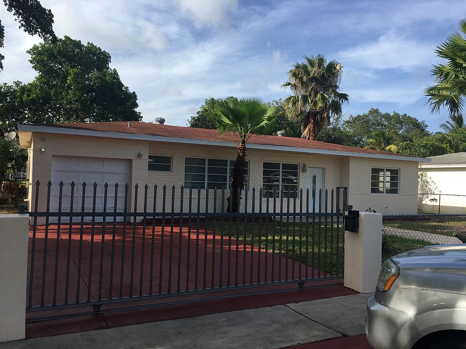 1st image of 645 NE 143rd St