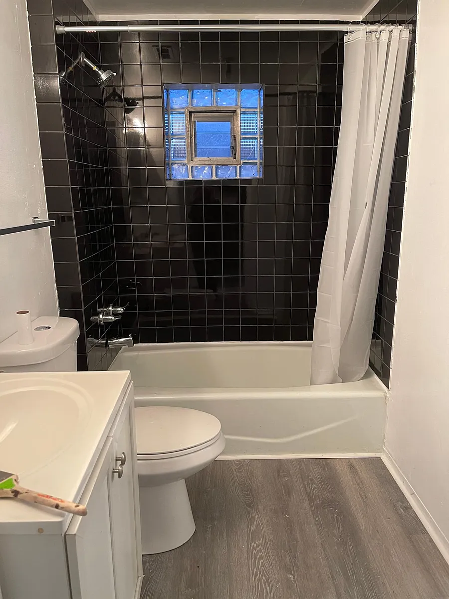 Building Photo - 3620 S Parnell Ave #2R