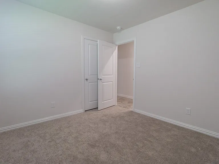 1013 Verde Valley Ln — Photo 15