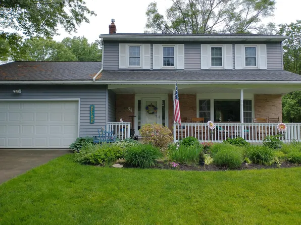84 Scenic View Dr, Akron, OH 44321