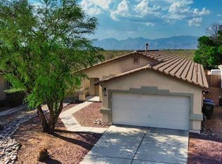 10389 E Roywood Way, Tucson, AZ 85747