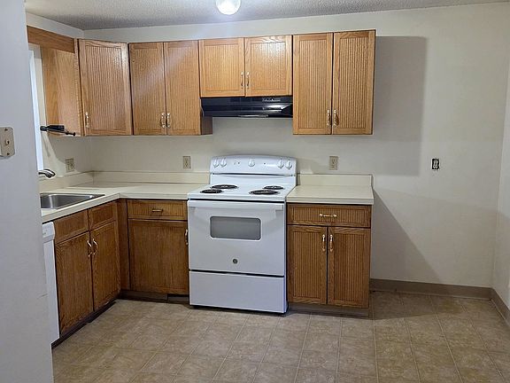 3rd image of 52 Merrimack Drive #47