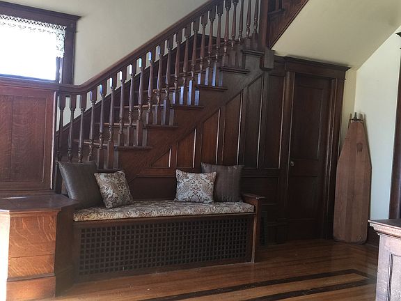 Grand staircase