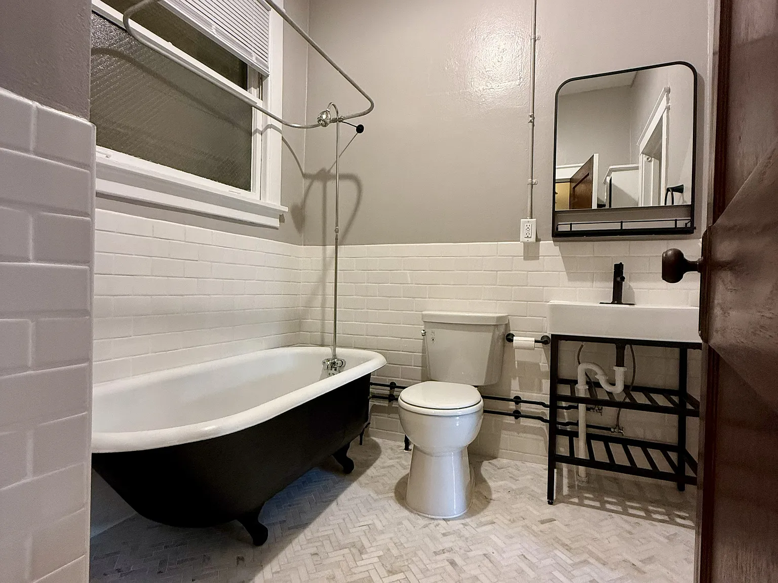 1 bed, 520 sqft, $1,375 — Photo 3