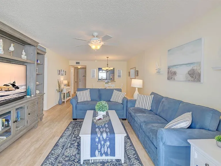 9940 S Ocean Dr #505 — Photo 3