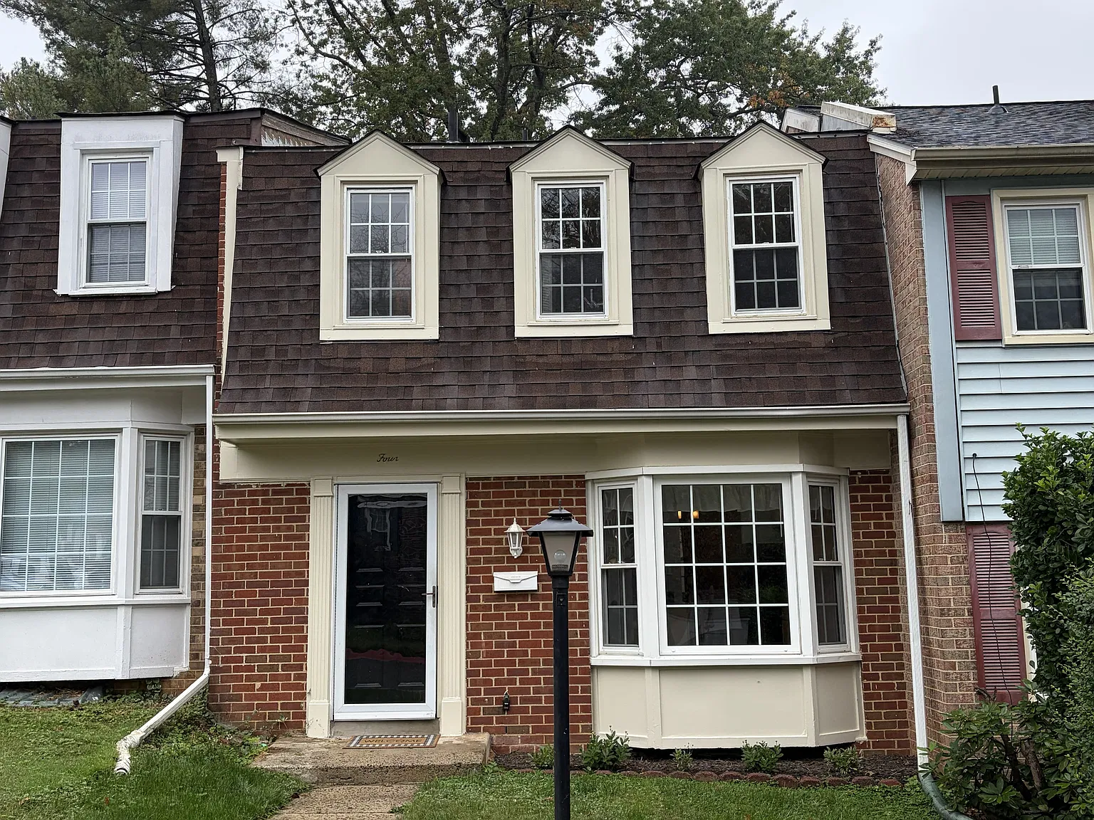 3 bed, 2.5 bath, 1670 sqft, $2,600 — Photo 1