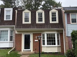 4 Prairie Rose Ln, Gaithersburg, MD 20878