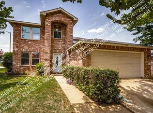 615 Ragwood Rd, Arlington, TX 76002