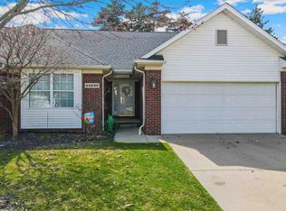 44635 Patricia Dr, Sterling Heights, MI